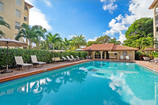 951 De Soto Road 130, Boca Raton, FL 33432