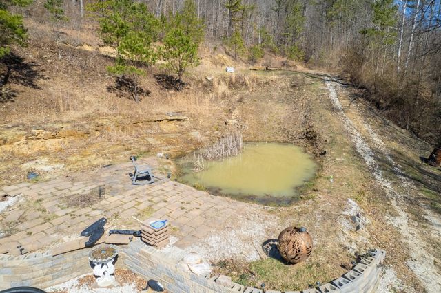 59 Irvine Allen Cemetery Road, Salyersville, KY 41465