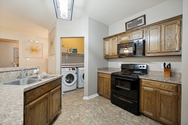3031 Appaloosa Drive, Dallas, TX 75237