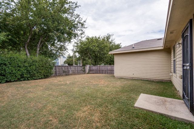 3031 Appaloosa Drive, Dallas, TX 75237