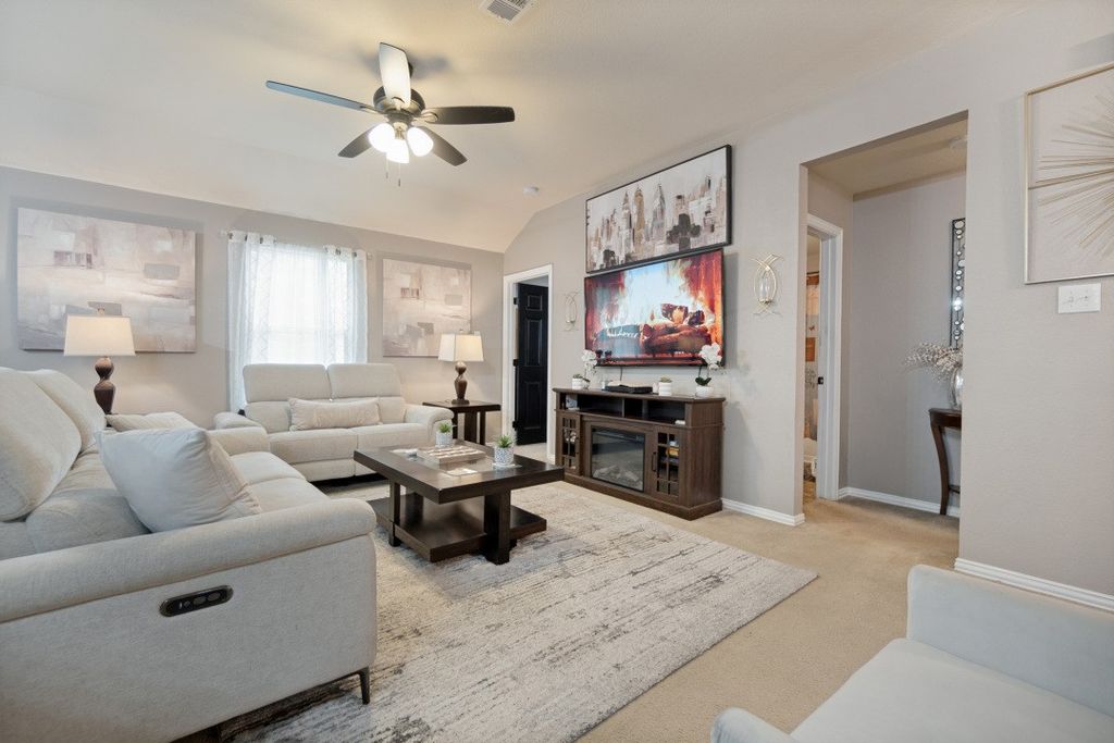 3031 Appaloosa Drive, Dallas, TX 75237