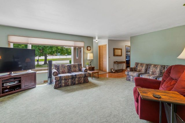 872 S Park AVENUE, Fond Du Lac, WI 54935