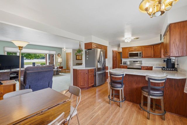 872 S Park AVENUE, Fond Du Lac, WI 54935