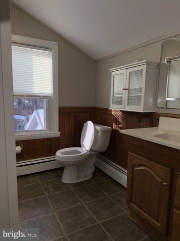 45 W MAIN ST, Wrightstown, NJ 08562