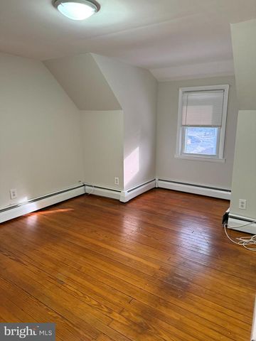 45 W MAIN ST, Wrightstown, NJ 08562