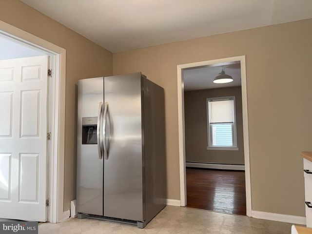 45 W MAIN ST, Wrightstown, NJ 08562