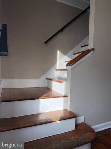 45 W MAIN ST, Wrightstown, NJ 08562