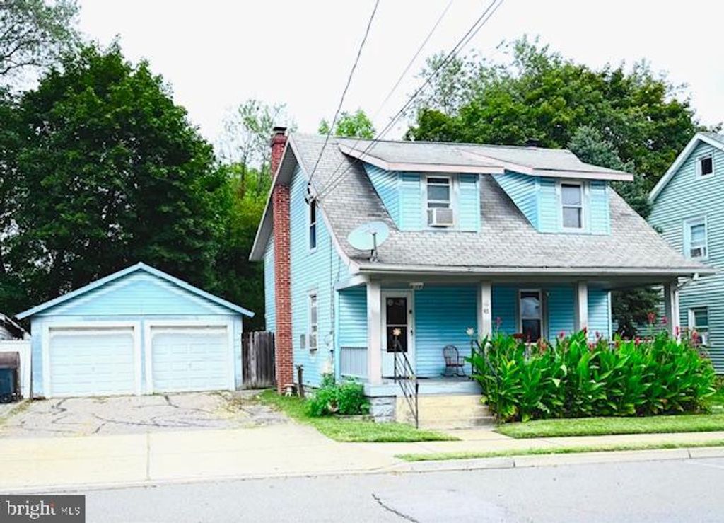 45 W MAIN ST, Wrightstown, NJ 08562