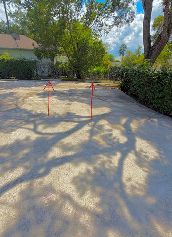 13790 BOTTLEBRUSH Court, Wellington, FL 33414