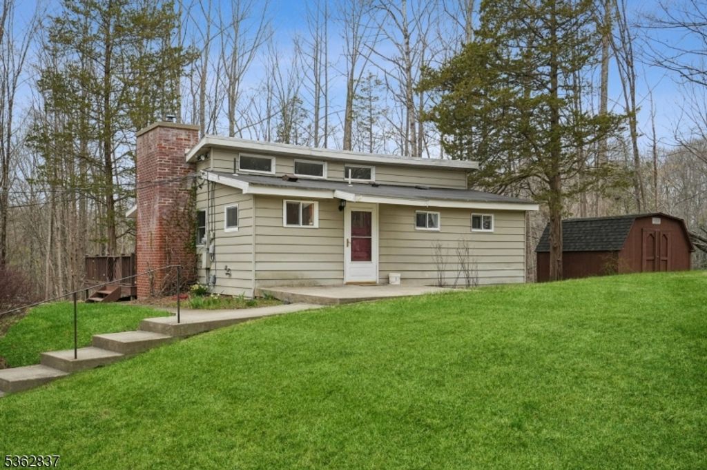 907 Meadowbrook Rd, Stillwater Twp., NJ 07860