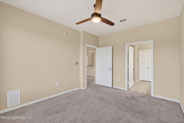 8539 GATE Parkway W 9439, Jacksonville, FL 32216