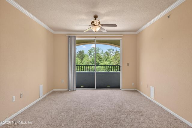 8539 GATE Parkway W 9439, Jacksonville, FL 32216