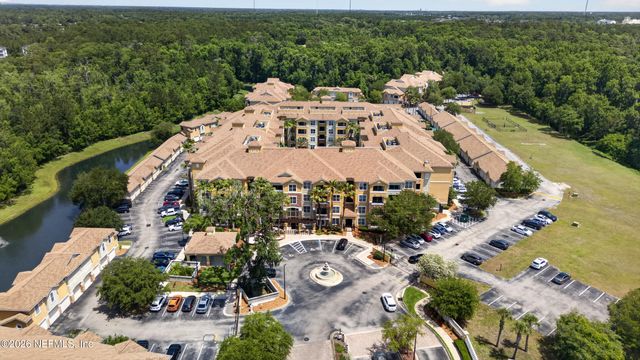 8539 GATE Parkway W 9439, Jacksonville, FL 32216