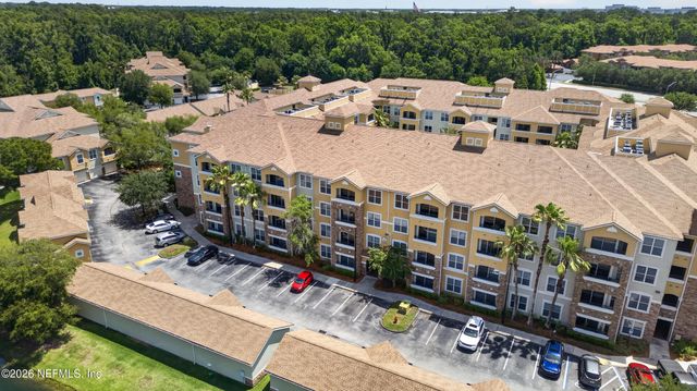 8539 GATE Parkway W 9439, Jacksonville, FL 32216