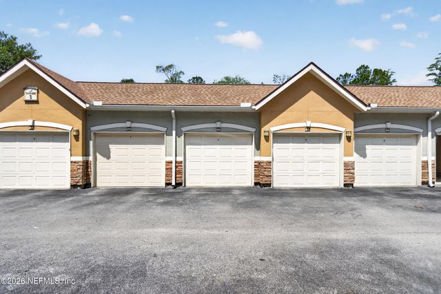 8539 GATE Parkway W 9439, Jacksonville, FL 32216