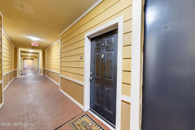 8539 GATE Parkway W 9439, Jacksonville, FL 32216