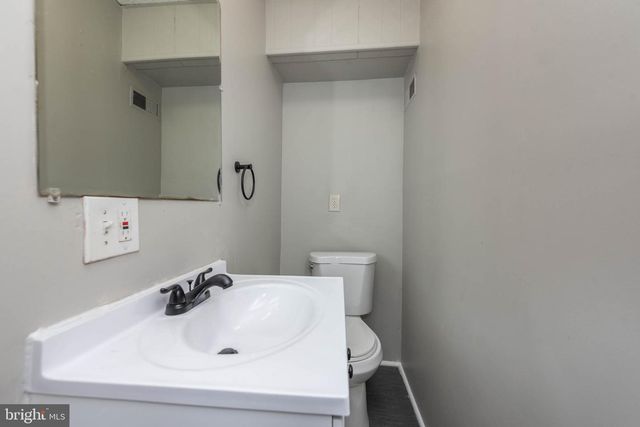 3407 LEVERTON AVE, Baltimore, MD 21224