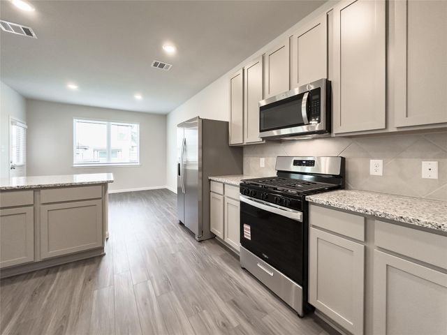 13368 Burbot Dr, Conroe, TX 77384