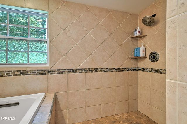 200 Dentons Lane, Bristol, TN 37620