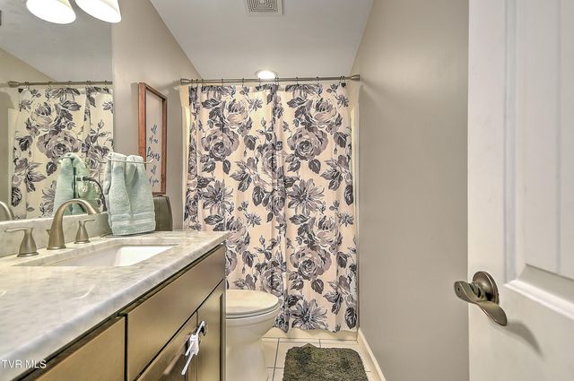 200 Dentons Lane, Bristol, TN 37620