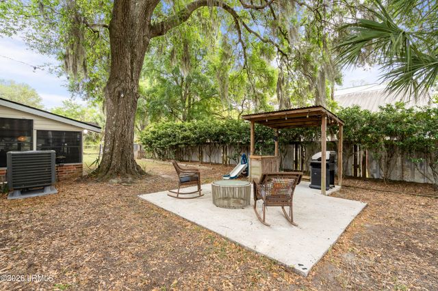 544 Third Avenue, Ridgeland, SC 29936