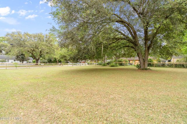 544 Third Avenue, Ridgeland, SC 29936