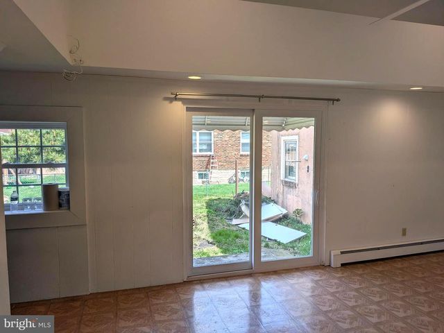 7524 WHITAKER AVE, Philadelphia, PA 19111