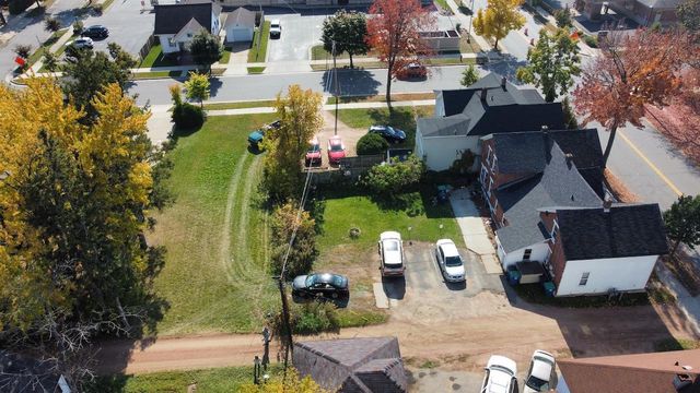 1701 & 1707 N 3RD STREET #312 Chicago Ave, Wausau, WI 54403