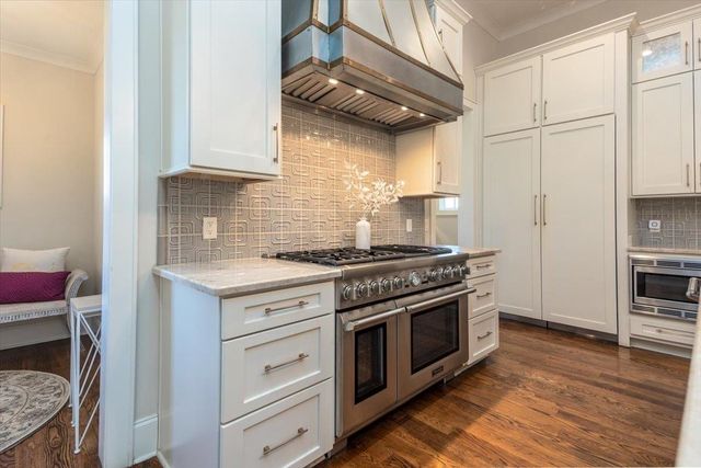 3189 CHAPEL WOODS CV, Germantown, TN 38139