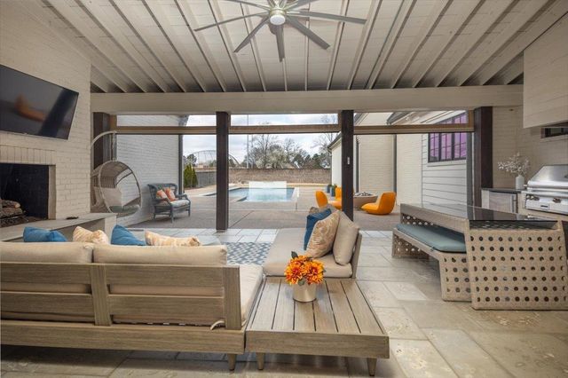 3189 CHAPEL WOODS CV, Germantown, TN 38139