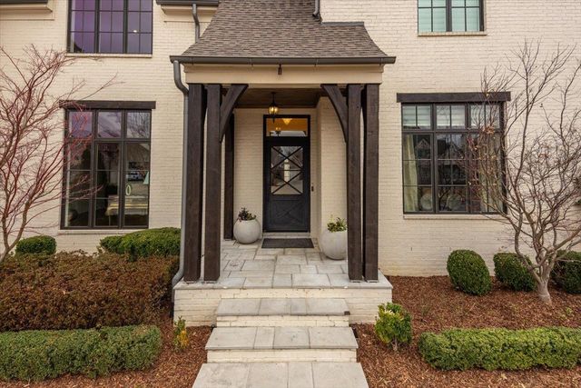 3189 CHAPEL WOODS CV, Germantown, TN 38139