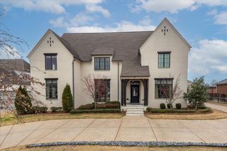 3189 CHAPEL WOODS CV, Germantown, TN 38139