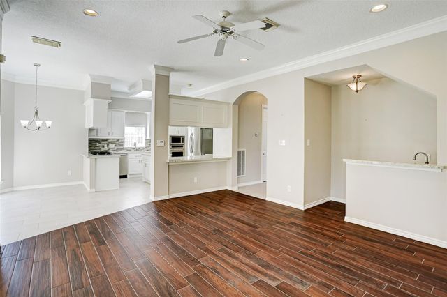 4425 Mildred Street, Bellaire, TX 77401