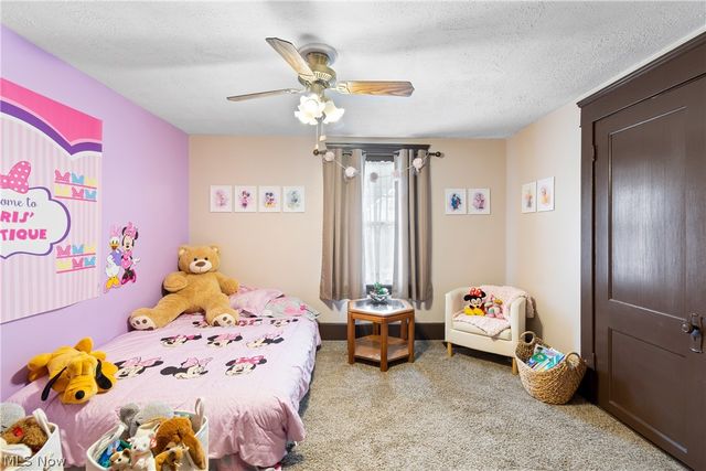 206 Bachtel Street SE, North Canton, OH 44720