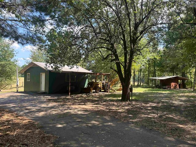 105 N Highway 59, Linden, TX 75563