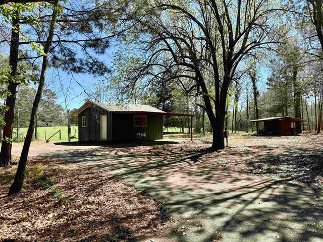 105 N Highway 59, Linden, TX 75563