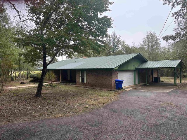 105 N Highway 59, Linden, TX 75563