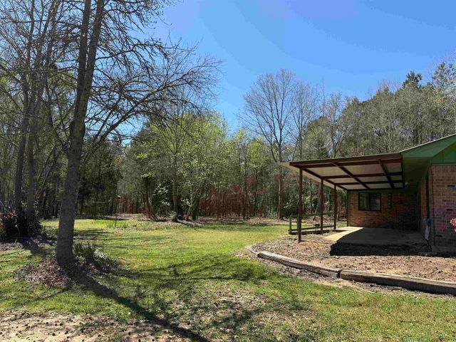 105 N Highway 59, Linden, TX 75563