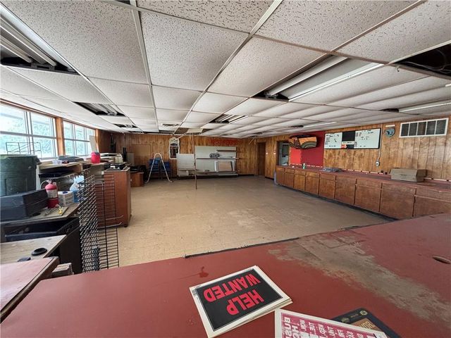 460 John Brown Road, Williamsburg, KS 66095