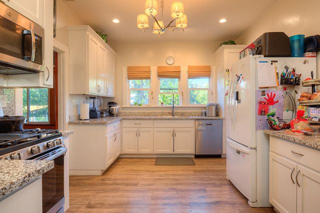 916 High St, Oroville, CA 95965