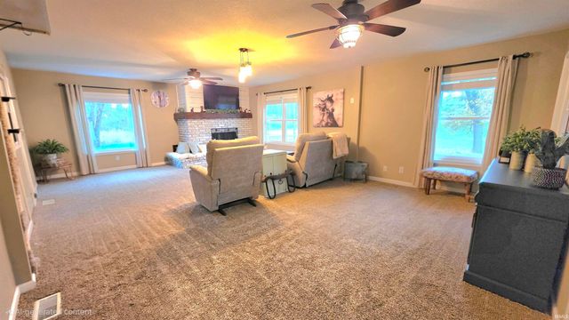 7586 Lincoln Highway, Plymouth, IN 46563