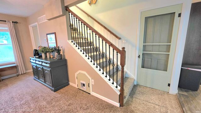 7586 Lincoln Highway, Plymouth, IN 46563