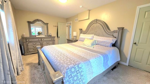 7586 Lincoln Highway, Plymouth, IN 46563