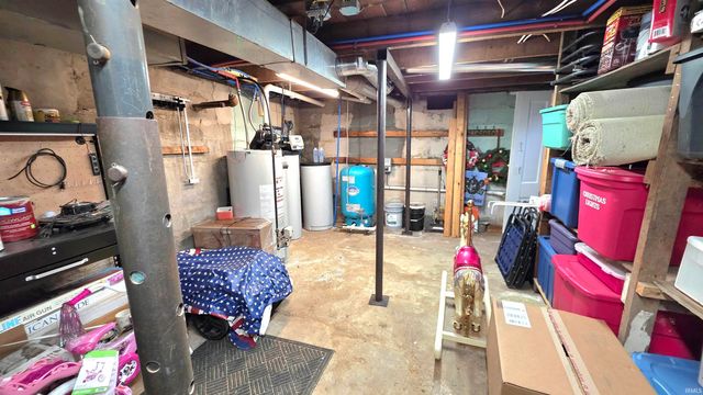 7586 Lincoln Highway, Plymouth, IN 46563