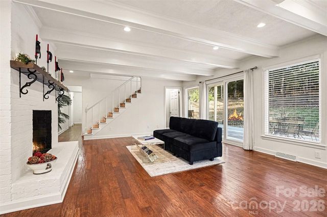 123 Old Bell Road, Charlotte, NC 28270