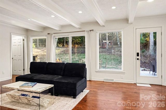 123 Old Bell Road, Charlotte, NC 28270