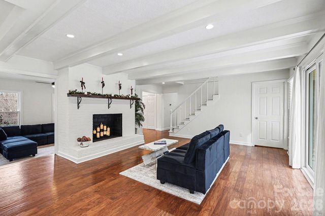 123 Old Bell Road, Charlotte, NC 28270