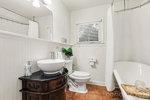 123 Old Bell Road, Charlotte, NC 28270