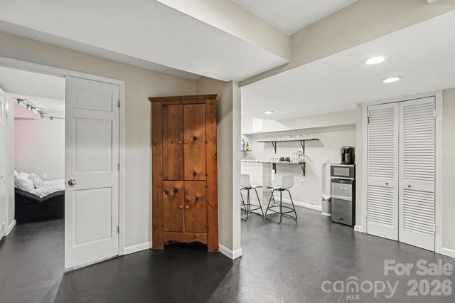 123 Old Bell Road, Charlotte, NC 28270