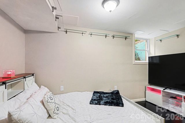 123 Old Bell Road, Charlotte, NC 28270